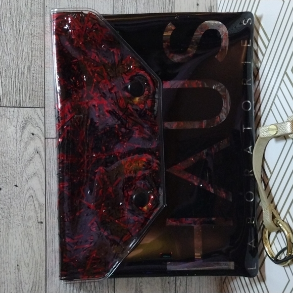 Haus Laboratories Cosmetics Pouch EUC - Picture 2 of 3